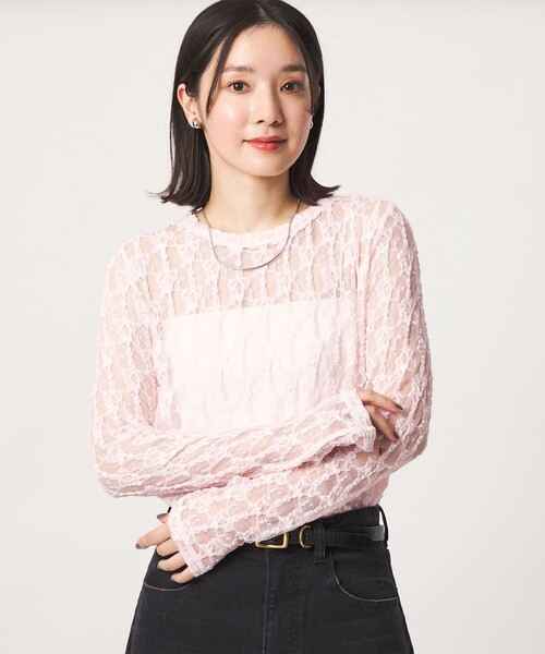 green label relaxing(グリーンレーベルリラクシング)の「【WEB限定】<at ease>レース カットソー(Tシャツ/カットソー・レディース・ライトピンク/ホワイト/ブラック/ライトブルー・FREE)」の5枚目の写真
