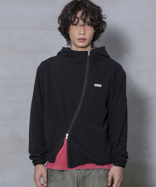 XTONZ(エクストーンズ)の「XJ148 カーブドジッパー ライトボアジャケット フードジップアップ (BLACK)(その他アウター・レディース・その他・LARGE/MEDIUM)」の12枚目の写真