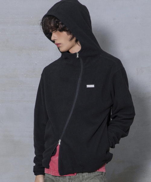 XTONZ(エクストーンズ)の「XJ148 カーブドジッパー ライトボアジャケット フードジップアップ (BLACK)(その他アウター・レディース・その他・LARGE/MEDIUM)」の8枚目の写真