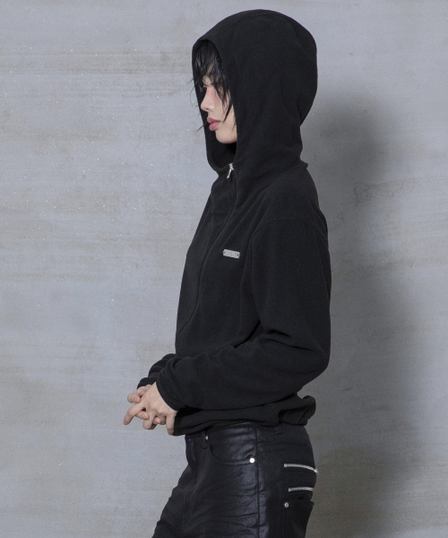 XTONZ(エクストーンズ)の「XJ148 カーブドジッパー ライトボアジャケット フードジップアップ (BLACK)(その他アウター・レディース・その他・LARGE/MEDIUM)」の7枚目の写真