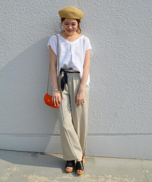 SHIPS（シップス）の「アイリッシュリネンノースリーブブラウス◇（シャツ/ブラウス・レディース・ライトホワイト/ピンク/ベージュ・ONE SIZE）」の9枚目の写真