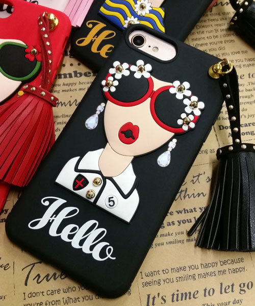 lala Born（ララボーン）の「【lalaBorn/ララボーン】グラサンガール立体ラバーバージョンiPhone7, 7PLUS, iPhone8, 8PLUS（スマホケース/カバー・レディース・ブラック×ホワイト/レッド/ライトピンク/ブラック×イエロー/ブラック×ピンク・L/M）」の2枚目の写真