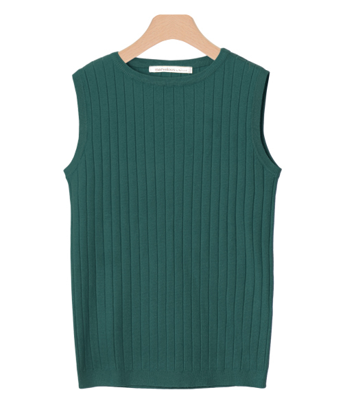 Pierrot(ピエロ)の「【シルクの様なリッチな風合い】UVカット&お家で洗える ノースリーブリブニットトップス/サマーニット 袖なし(ニット/セーター・レディース・オフホワイト/グレー/ブラック/ライトブルー/ブルー系その他/マスタード/ベージュ/ネイビー/ブルーグリーン/ブラウン/ワインレッド/杢グレー/ローズ/グリーン/レッド系その他/ピンク系その他2/イエロー/シルバーグレー/パープル/モカ/ブルー系その他3/ピンク系その他/ライトベージュ/ブルー系その他2・M/L)」の14枚目の写真