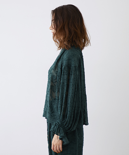 UNITED TOKYO（ユナイテッドトウキョウ）の「キュプラフクレジャガードブラウス（シャツ/ブラウス・レディース・グリーン/ブラック・1）」の4枚目の写真