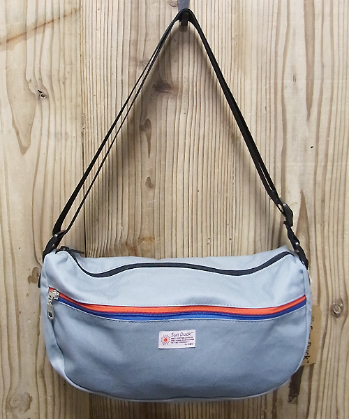 coen(コーエン)の「SUN DUCK(サンダック)ミニショルダーバッグ(ショルダーバッグ・メンズ・Navy/MD.Gray/DK.Grn/PINK/LIME/ナチュラル・FREE)」の4枚目の写真