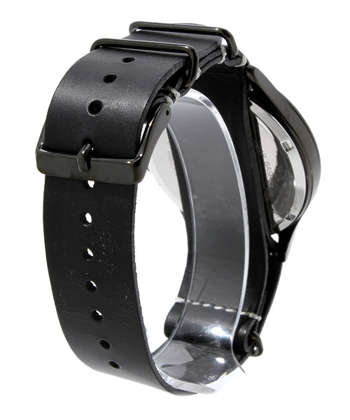 BEAUTY&YOUTH UNITED ARROWS（ビューティーアンドユースユナイテッドアローズ）の「BYW⊿ミリタリー LTR42mm ブラック（アナログ腕時計・メンズ・ブラック/ベージュ・フリー）」の4枚目の写真