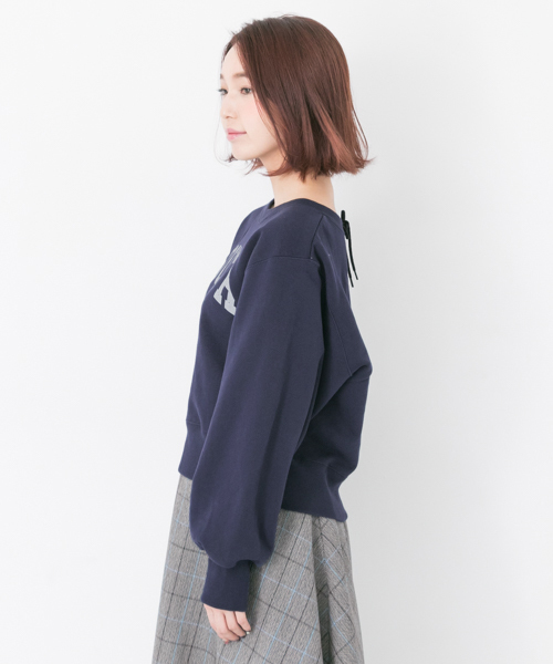 URBAN RESEARCH（アーバンリサーチ）の「カレッジロゴレースアップスウェット（スウェット・レディース・ネイビー/グレー・FREE）」の8枚目の写真