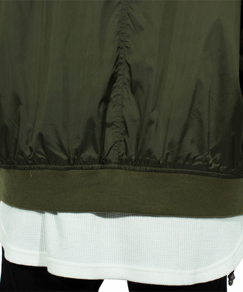 ８(eight)（エイト）の「ビッグ MA-1 ミリタリージャケット（MA-1・メンズ・ブラック/カーキ・LARGE/MEDIUM）」の16枚目の写真