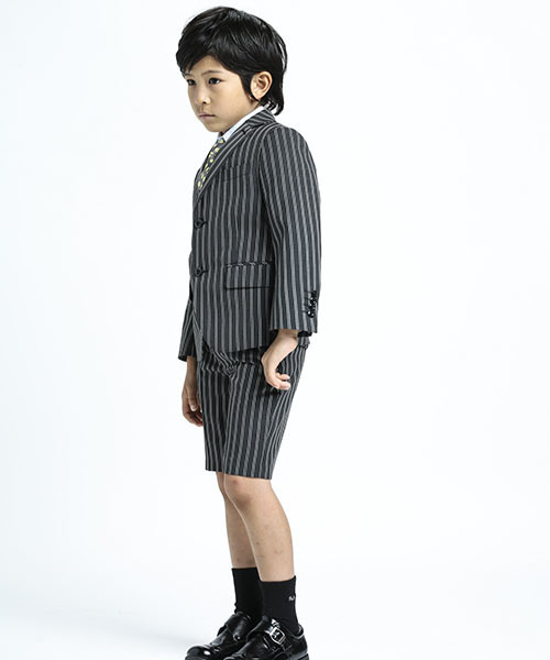 BeBe（ベベ）の「BeBe/ストライプテーラードジャケット（テーラードジャケット・キッズ・グレー・110/130/120）」の5枚目の写真