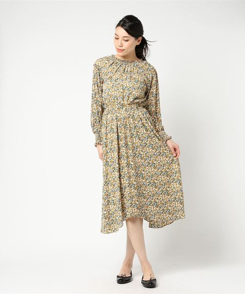 Cheek（チーク）の「イレギュラーヘム花柄ワンピース（ワンピース・レディース・ネイビー/オフホワイト・MEDIUM）」の6枚目の写真