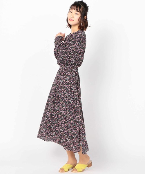 Cheek（チーク）の「イレギュラーヘム花柄ワンピース（ワンピース・レディース・ネイビー/オフホワイト・MEDIUM）」の8枚目の写真