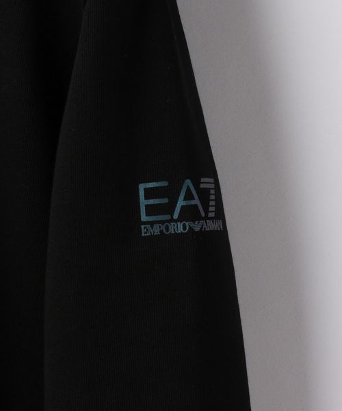EMPORIO ARMANI EA7（エンポリオアルマーニイーエーセブン）の「【エンポリオ アルマーニ EA7】ビッグシルエットパーカー（パーカー・レディース・ブラック・MEDIUM/SMALL/LARGE/X-SMALL）」の4枚目の写真