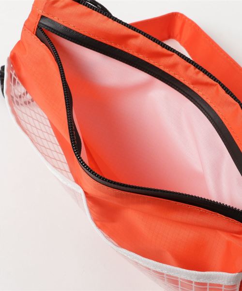 HELLY HANSEN（ヘリーハンセン）の「【HELLY HANSEN/ヘリ―ハンセン】Water-resistance Sacoche（ショルダーバッグ・メンズ・ホワイト/ネイビー/オレンジ/オリーブ・FREE）」の8枚目の写真