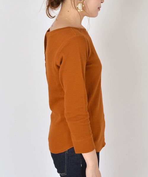 SHIPS（シップス）の「ヘンリーロングスリーブ◇（Tシャツ/カットソー・レディース・オフホワイト/ブラック/キャメル・ONE SIZE）」の11枚目の写真