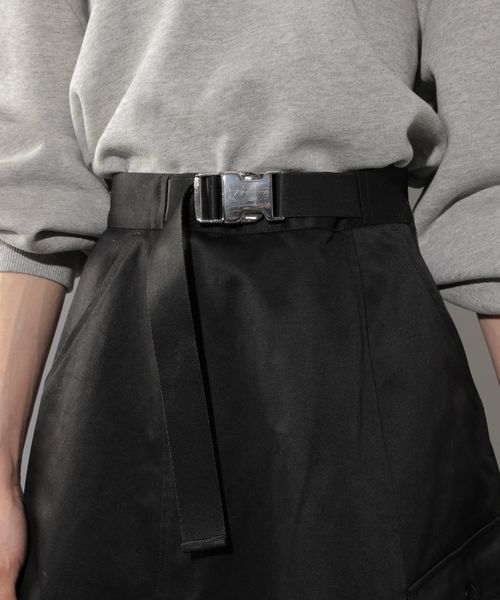 PAGEBOY（ページボーイ）の「アウトポケットマキシフレアスカート（スカート・レディース・ブラック/ベージュ/サックスブルー・MEDIUM/SMALL）」の4枚目の写真