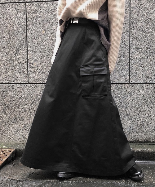 PAGEBOY（ページボーイ）の「アウトポケットマキシフレアスカート（スカート・レディース・ブラック/ベージュ/サックスブルー・MEDIUM/SMALL）」の19枚目の写真