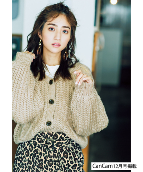 INGNI（イング）の「起毛レースハイネックトップス（Tシャツ/カットソー・レディース・ブラック/ブラウン/オフホワイト/ボルドー・M）」の5枚目の写真