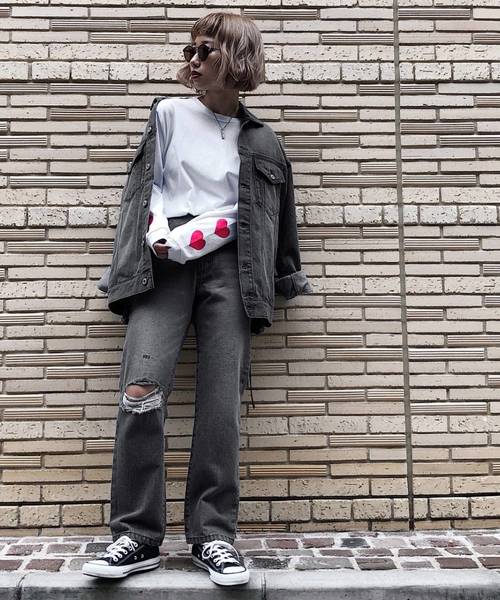 PAGEBOY（ページボーイ）の「刺繍入りジーンズ（デニムパンツ・レディース・ブラック/サックスブルー・MEDIUM/SMALL）」の21枚目の写真