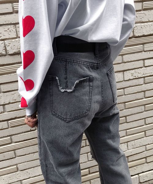 PAGEBOY（ページボーイ）の「刺繍入りジーンズ（デニムパンツ・レディース・ブラック/サックスブルー・MEDIUM/SMALL）」の18枚目の写真