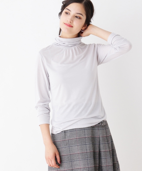 grove(グローブ)の「【洗える】吸湿発熱機能タートル長袖カットソー(Tシャツ/カットソー・レディース・ライトグレー/ブラック/アイボリー・02/03)」の3枚目の写真