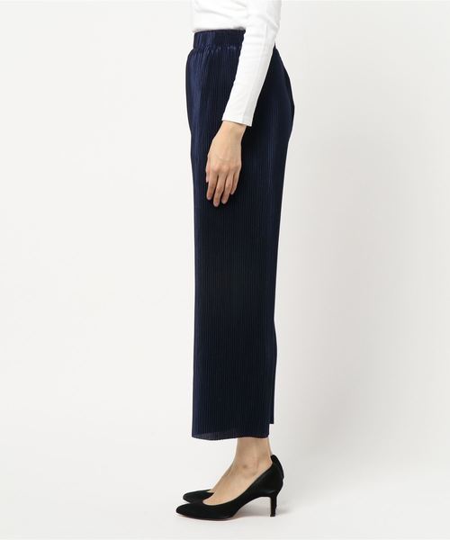 KOBE LETTUCE（コウベレタス）の「細プリーツサテン素材ワイドロングパンツ（その他パンツ・レディース・ブラック/パープル/ネイビー/グレー/ライトグリーン/ベージュ系その他/ピンク系その他・FREE）」の9枚目の写真