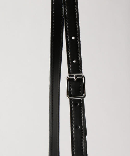 Dr. Martens（ドクターマーチン）の「＜Dr. Martens＞7SATCHEL レザーショルダーバッグ（ショルダーバッグ・レディース・ブラック・FREE）」の5枚目の写真