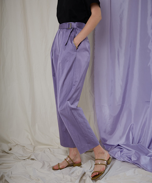 MAISON SPECIAL(メゾンスペシャル)の「2タックサテンパンツ【MAISON SPECIAL/メゾンスペシャル】(その他パンツ・レディース・ネイビー/イエロー/グリーン/ラベンダー/ピンクベージュ/パープル/オレンジ/キャメル・38/36)」の21枚目の写真