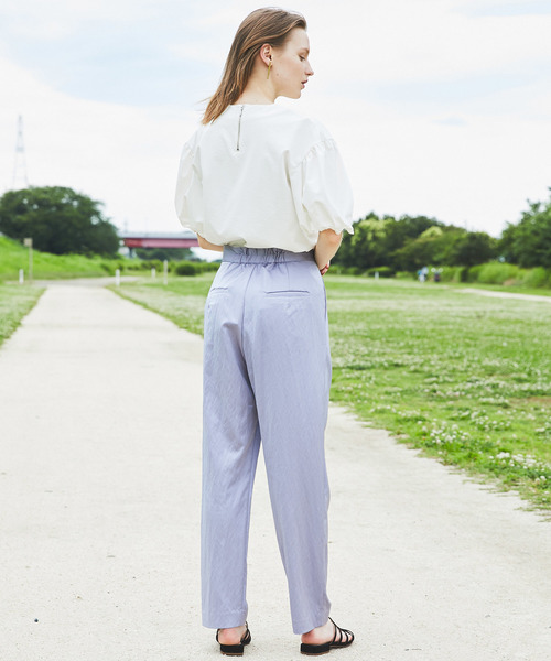 MAISON SPECIAL(メゾンスペシャル)の「2タックサテンパンツ【MAISON SPECIAL/メゾンスペシャル】(その他パンツ・レディース・ネイビー/イエロー/グリーン/ラベンダー/ピンクベージュ/パープル/オレンジ/キャメル・38/36)」の15枚目の写真