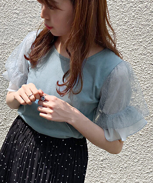 apres jour（アプレジュール）の「袖レーストップス【ZOZOTOWN限定アイテム】（Tシャツ/カットソー・レディース・ブラック/オフホワイト/サックスブルー/ライトグリーン・フリー）」の14枚目の写真