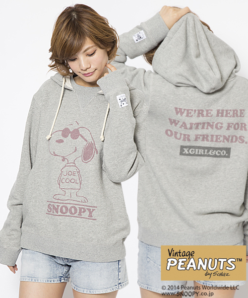 SNOOPY（スヌーピー）の「【スヌーピー】 SNOOPY SWEAT PULLOVER（パーカー・レディース・ホワイト/ブラック/アッシュ/オレンジ・1/2）」の3枚目の写真