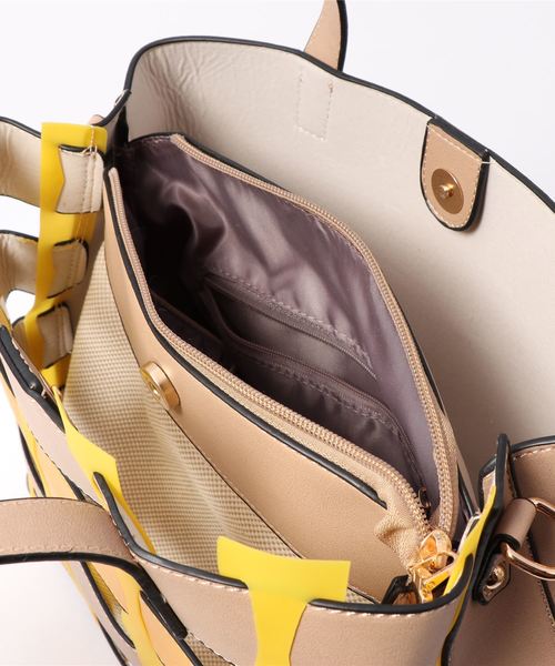 florist(フローリスト)の「【2way】編み込みシースルーショルダーバッグ(ショルダーバッグ・レディース・ホワイト/ブラック/レッド/ピンク/イエロー/グリーン・FREE)」の9枚目の写真