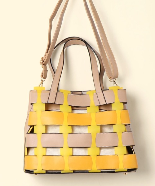 florist(フローリスト)の「【2way】編み込みシースルーショルダーバッグ(ショルダーバッグ・レディース・ホワイト/ブラック/レッド/ピンク/イエロー/グリーン・FREE)」の5枚目の写真