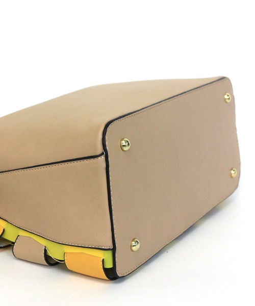 florist(フローリスト)の「【2way】編み込みシースルーショルダーバッグ(ショルダーバッグ・レディース・ホワイト/ブラック/レッド/ピンク/イエロー/グリーン・FREE)」の16枚目の写真