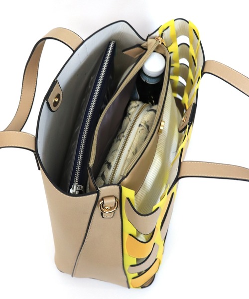 florist(フローリスト)の「【2way】編み込みシースルーショルダーバッグ(ショルダーバッグ・レディース・ホワイト/ブラック/レッド/ピンク/イエロー/グリーン・FREE)」の12枚目の写真