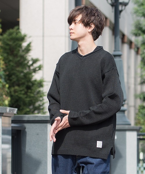 UP START（アップスタート）の「ギマコットンVネックニット（ニット/セーター・メンズ・ブラック/オフホワイト/ベージュ・MEDIUM/LARGE）」の22枚目の写真