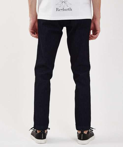 5351 POUR LES HOMMES（ゴーサンゴーイチプールオム）の「スラックスデニム（デニムパンツ・メンズ・ブラック/ホワイト/インディゴブルー・46/44/48）」の12枚目の写真