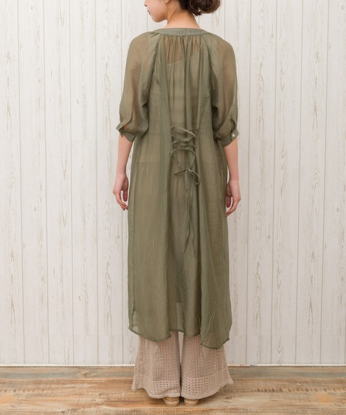 SpRay（スプレイ）の「シースルーレースアップシャツワンピース（ワンピース・レディース・ホワイト/ベージュ/サックスブルー/ライトカーキ/ライトベージュ・FREE）」の16枚目の写真