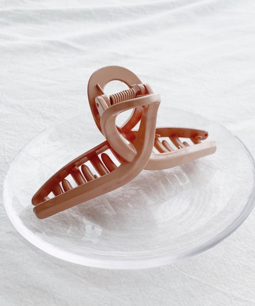 iso（イソ）の「ラウンドヘアクリップ（バレッタ/ヘアクリップ・レディース・その他1/その他2/ブラック/パープル/ピンク/グリーン・FREE）」の18枚目の写真