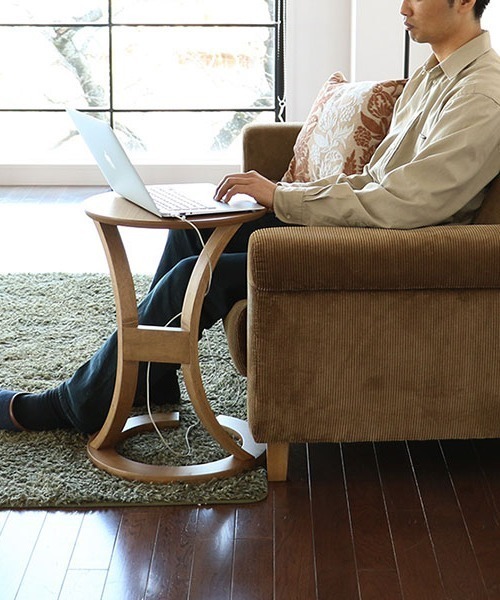 GEORGE'S（ジョージズ）の「Rasic サイドテーブル ナチュラル（家具・レディース・その他・FREE）」の2枚目の写真