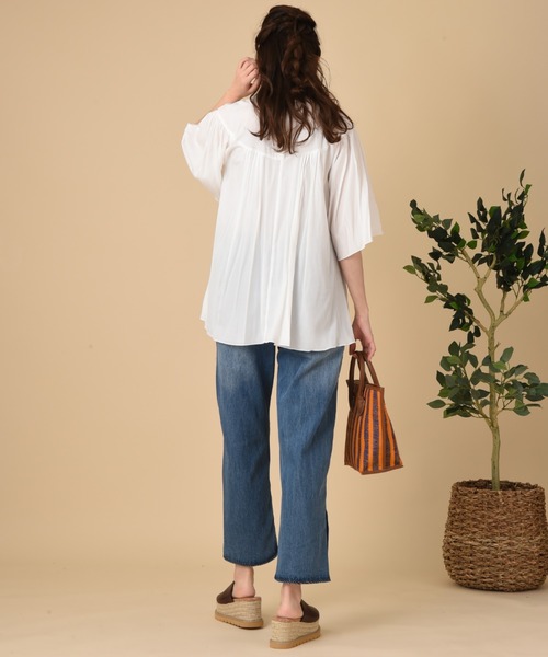 INTERPLANET（インタープラネット）の「フロントベンツデニムパンツ（デニムパンツ・レディース・ブルー/ライトブルー・FREE）」の14枚目の写真