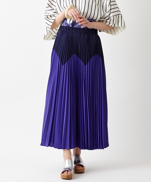 ふりふ(フリフ)の「ジグザク配色プリーツスカート(スカート・レディース・マスタード/バイオレット・FREE)」の2枚目の写真