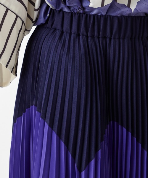 ふりふ(フリフ)の「ジグザク配色プリーツスカート(スカート・レディース・マスタード/バイオレット・FREE)」の5枚目の写真