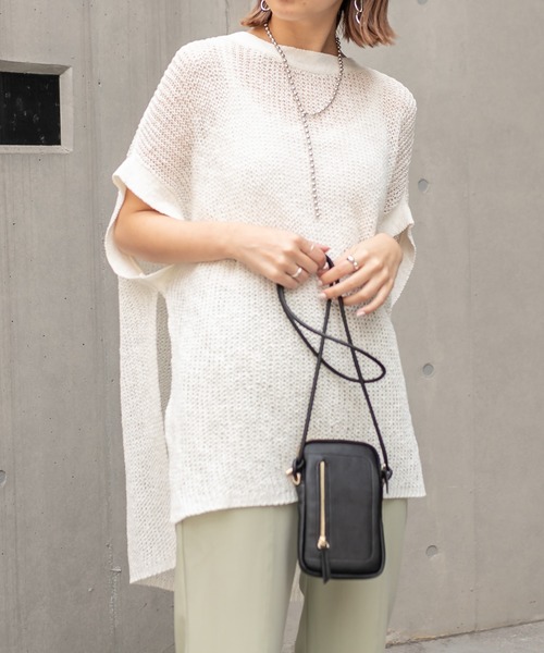CAPRICIEUX LE'MAGE(カプリシューレマージュ)の「透かし編リネン半袖プルオーバー(ニット/セーター・レディース・オフホワイト/ブラック・FREE)」の1枚目の写真