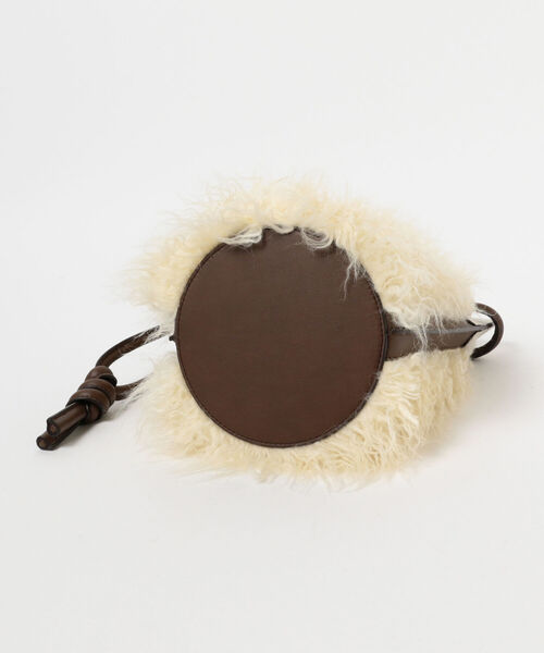 Demi-Luxe BEAMS(デミルクス ビームス)の「ORSETTO / フェイクファーバッグ(ハンドバッグ・レディース・ホワイト系その他5・ONE SIZE)」の14枚目の写真