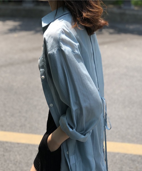 aimoha(アイモハ)の「背中あきひもリボン付き UVカットブラウス (SS)(シャツ/ブラウス・レディース・ブルー/ホワイト・SMALL/MEDIUM/LARGE)」の9枚目の写真