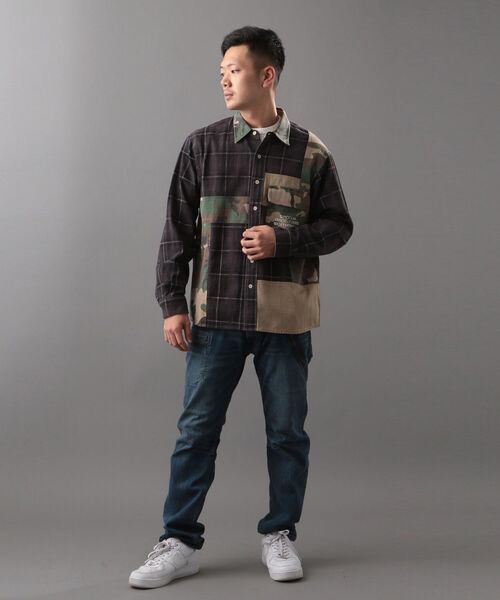 AVIREX（アヴィレックス）の「プリント チェック コンビネーション オーバー シャツ / LS PRINT CHECK COMBINATION OVER SHIRT / アヴィレックス / AVIREX（シャツ/ブラウス・メンズ・チャコールグレー/レッド/グリーン・MEDIUM/LARGE/X-LARGE/XX-LARGE）」の10枚目の写真