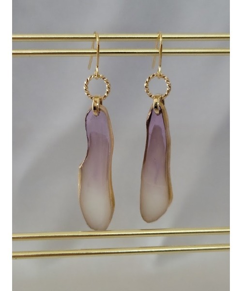 tone(トーン)の「【estela】アゲートスライス ピアス(W×P)(MA)(ピアス(両耳用)・レディース・ホワイト系その他・FREE)」の1枚目の写真