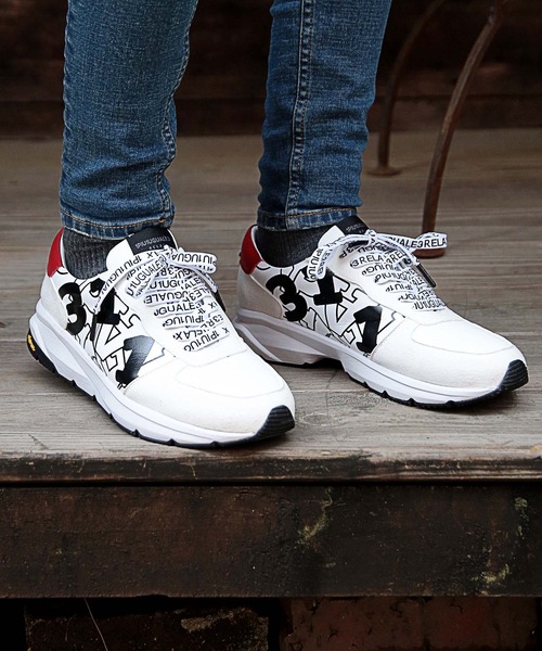 1piu1uguale3 RELAX（ウノピュウノウグァーレトレリラックス）の「【1PIU1UGUALE3 RELAX × JUST PLAY】DIAGONAL LOGO VIBRAM SOLE SNEAKER（スニーカー・メンズ・ブラック/ホワイト・M/L）」の8枚目の写真