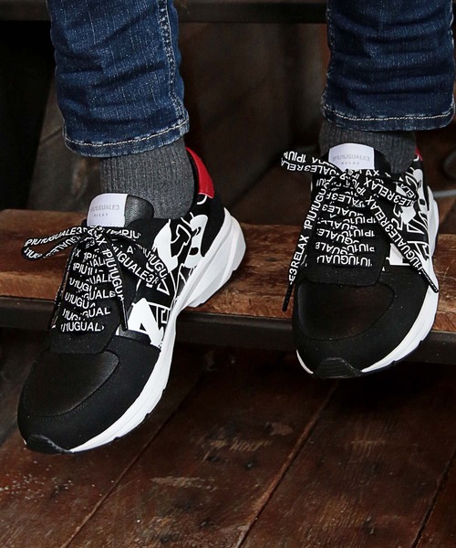 1piu1uguale3 RELAX（ウノピュウノウグァーレトレリラックス）の「【1PIU1UGUALE3 RELAX × JUST PLAY】DIAGONAL LOGO VIBRAM SOLE SNEAKER（スニーカー・メンズ・ブラック/ホワイト・M/L）」の11枚目の写真