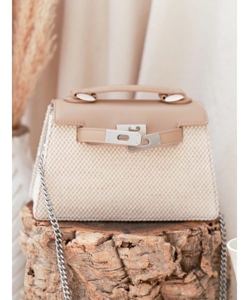 Darich（ダーリッチ）の「レザードッキングバッグ（ショルダーバッグ・レディース・ベージュ・FREE）」の2枚目の写真